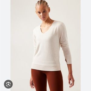 Athleta Sunrise V-Neck